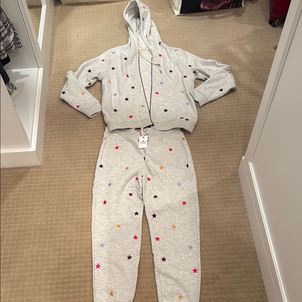 Marine Layer Women’s Gray star embroidered sweatshirt and sweatpants set